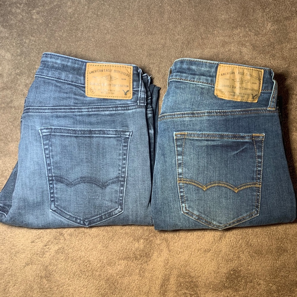 Pair of AE Men’s 32/20 Slim Flex Jeans